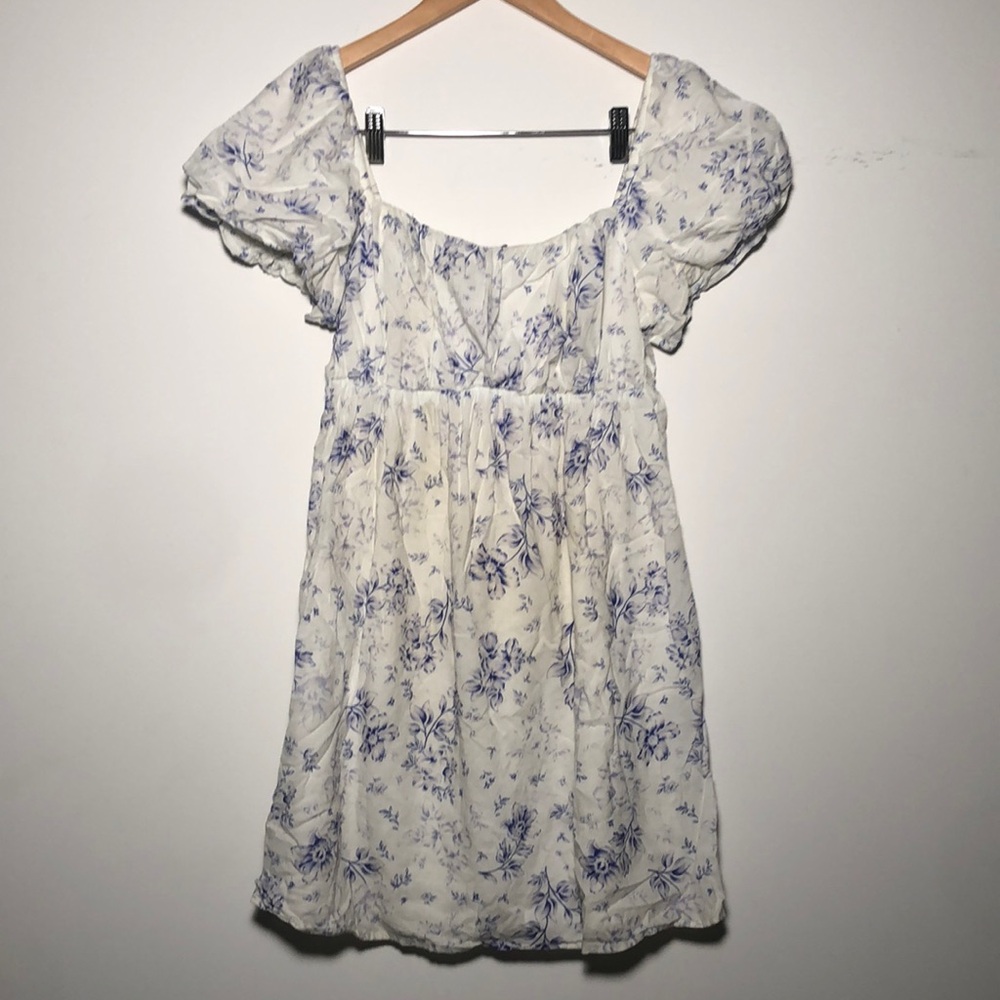 H&M White and Blue Floral Mini Dress